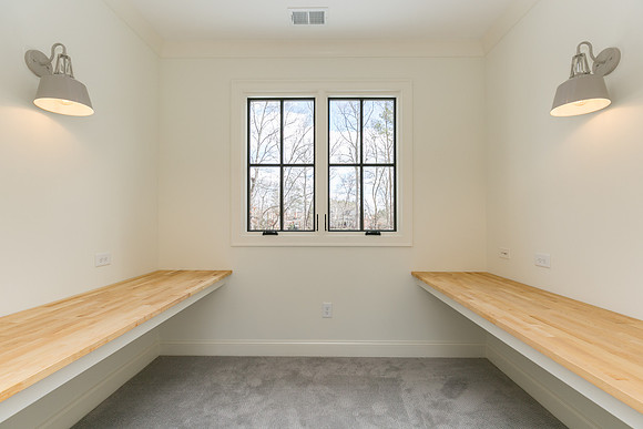 Modern Farmhouse-26