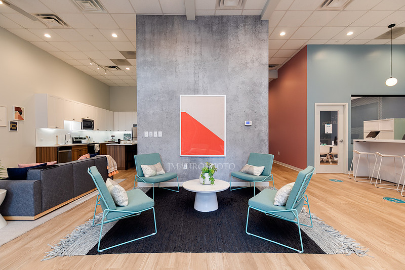 JMAUROPHOTO Leasing Office