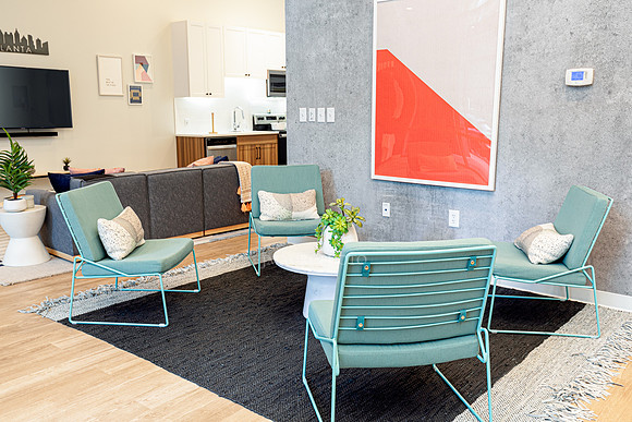 Leasing Office-9