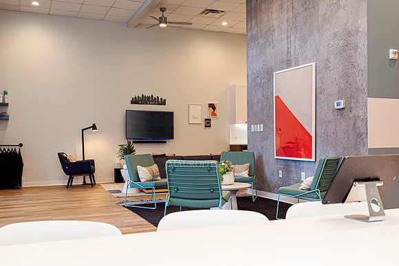 Leasing Office-16