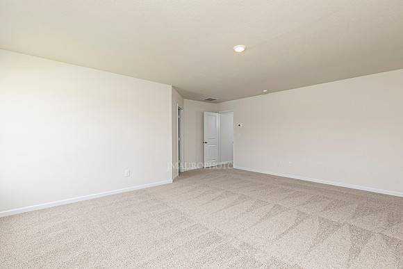 Master Bedroom-3