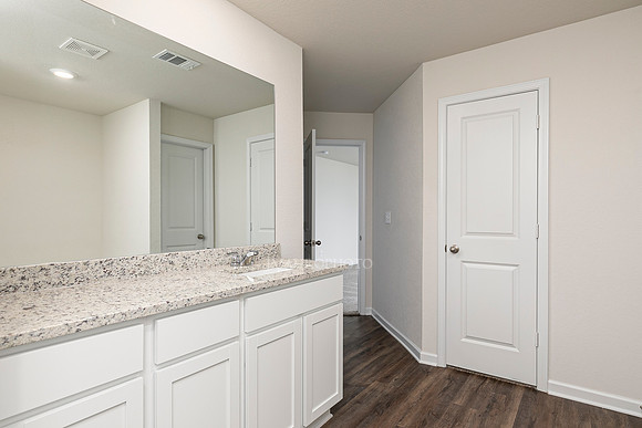 Master Bath-2