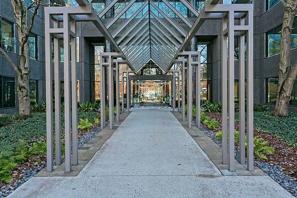 1200 Ashwood Pkwy-3