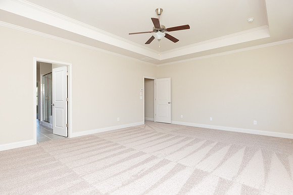 Owner's Suite - Upper Level-3