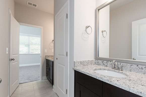 Jack and Jill Bath - Upper Level-3