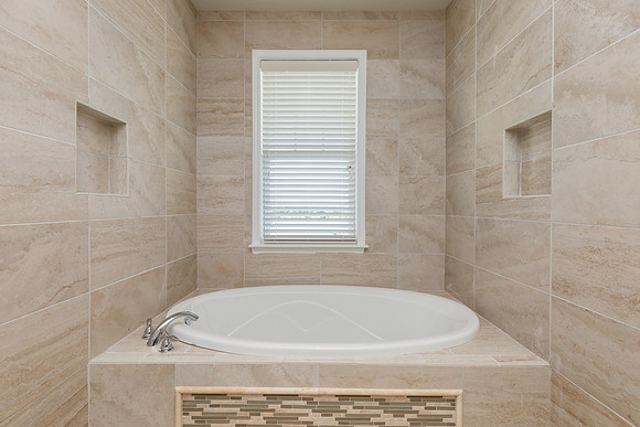 Master Bath-4