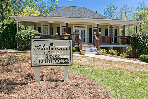 Clubhouse-1