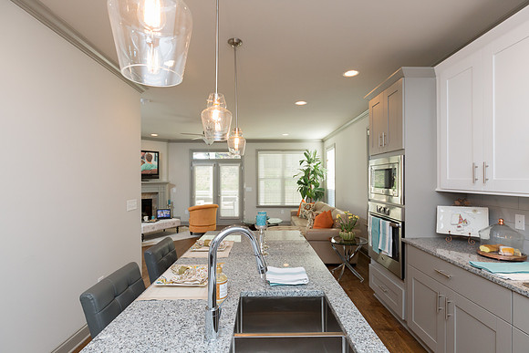 Kitchen - Main Level-10