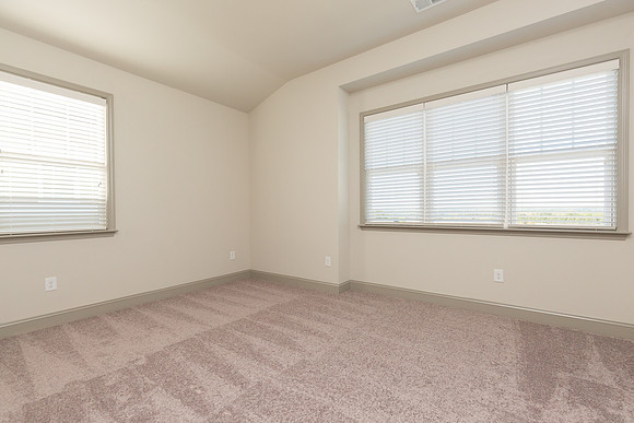 Bedroom 2 - Upper Level-1