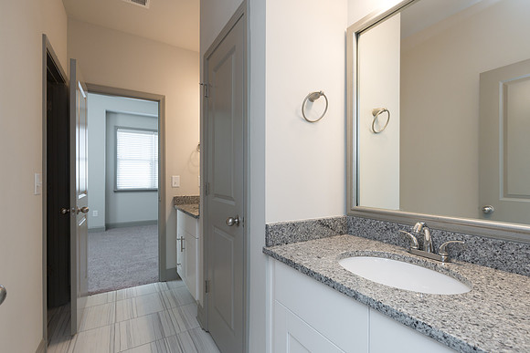 Jack and Jill Bath-2
