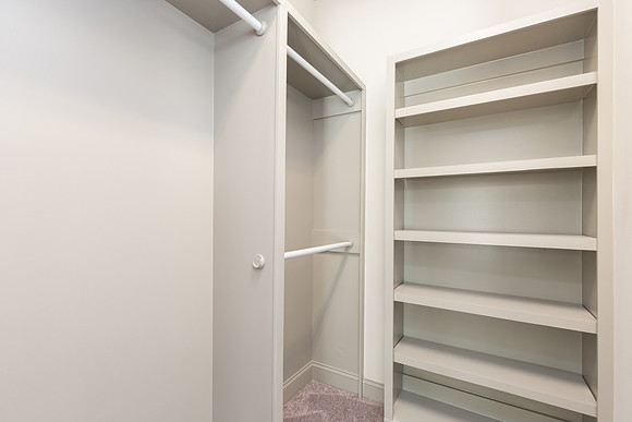 Master Closet-1