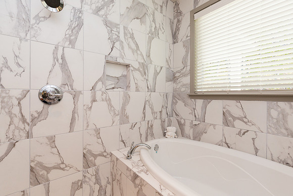 Master Bath-5