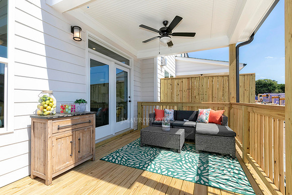 Covered Porch-1