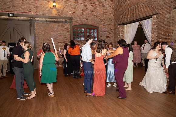 013A8007-Edit