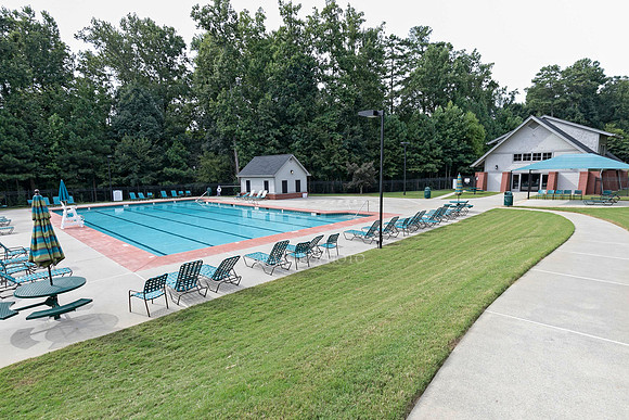 Back Swimming Pool-1
