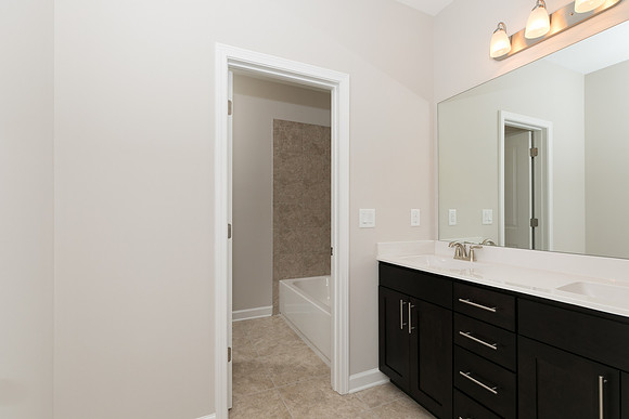 Guest Bath Upstairs-1