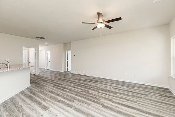 Family Room-3