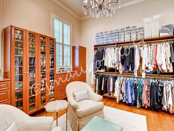 Master Closet Hers B