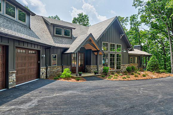 751 Ridgeview Dr-3