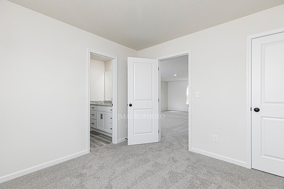 Bedroom 2-2