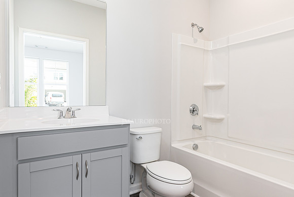 Flex Room Bath-1