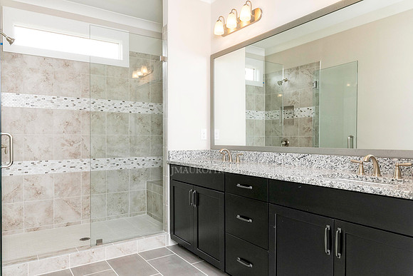 Owner's Bath-1