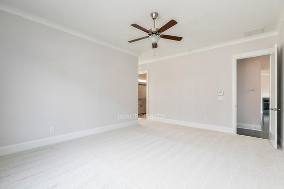 Owner's Suite B-2