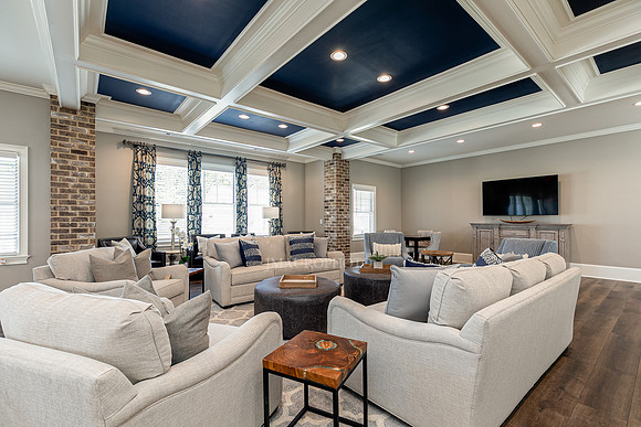 Clubhouse-2