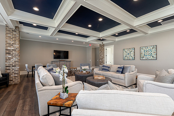 Clubhouse-4