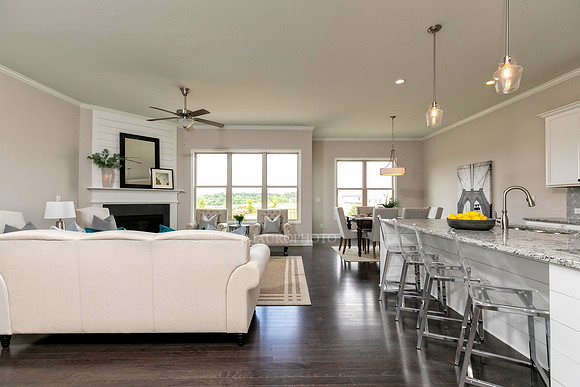 Family-Gathering Room-1