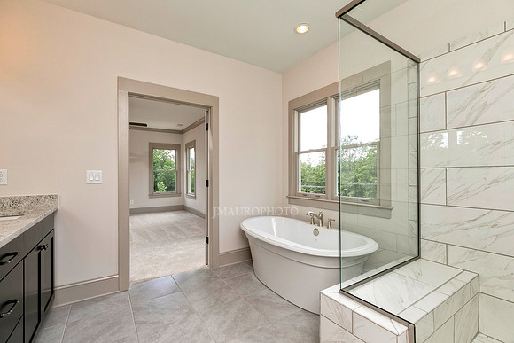 Owner's Bath-3