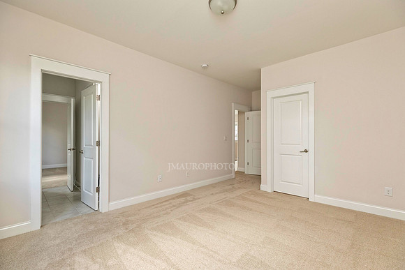 Bedroom 2-2