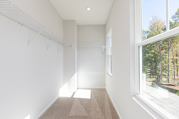 Bedroom 3 WIC-1