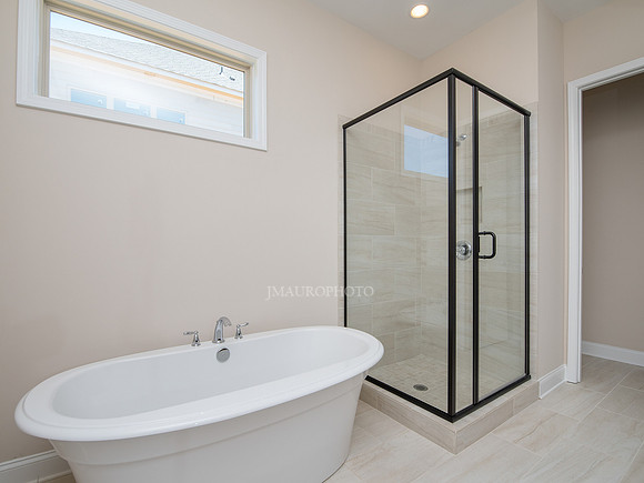 Owner's Bath-3