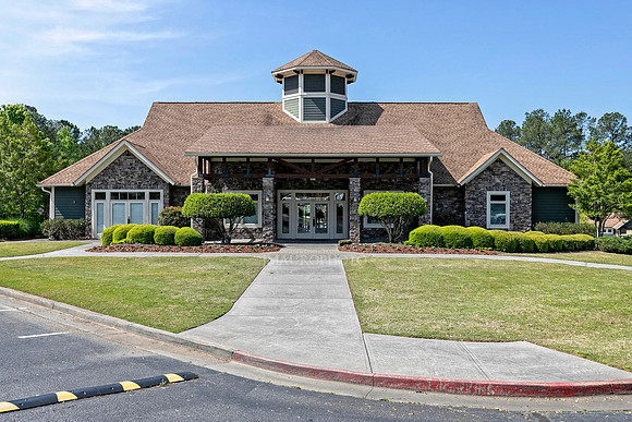 Clubhouse-1