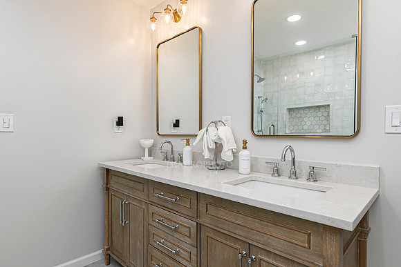 Oakstone Drive-10