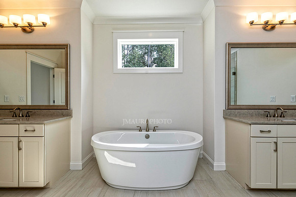 Owner's Bath-2