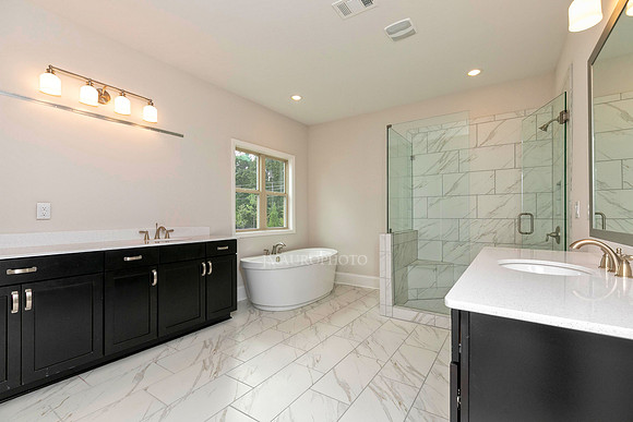 Owner's Bath-1