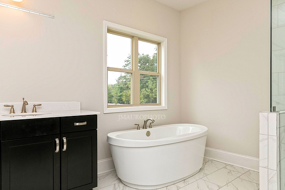 Owner's Bath-2