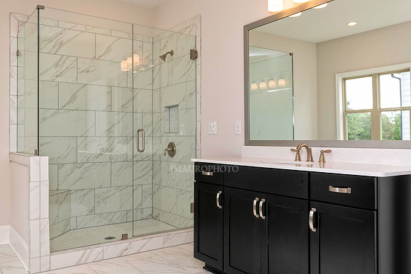 Owner's Bath-4