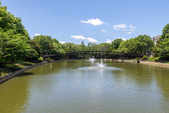 Millennium Gate-6