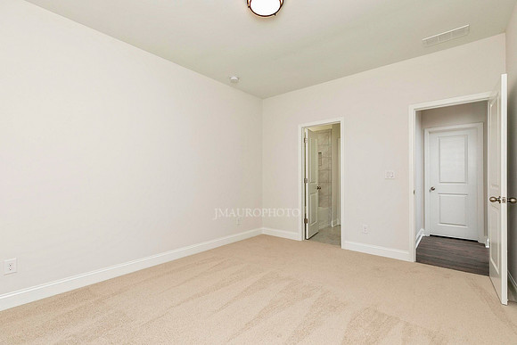 Bedroom 4-2