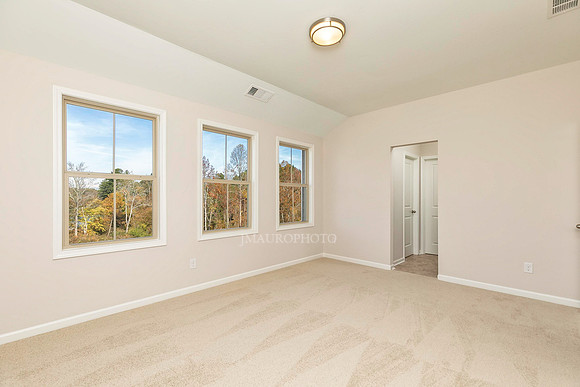Bedroom 2-2