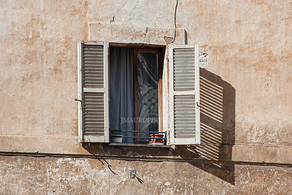 Window_6079