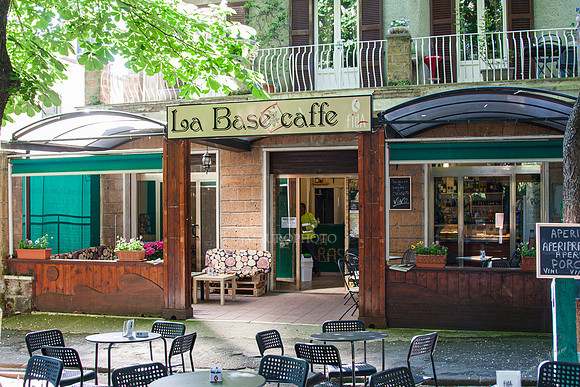Cafe