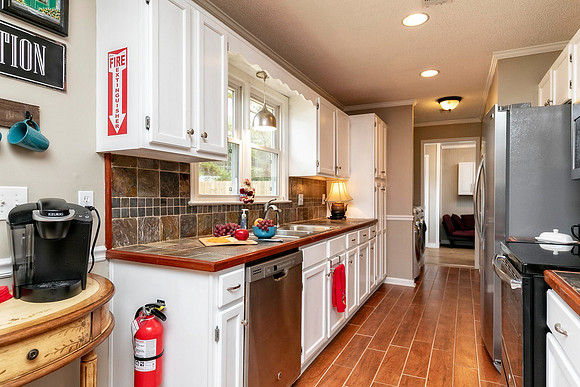Kitchen-1