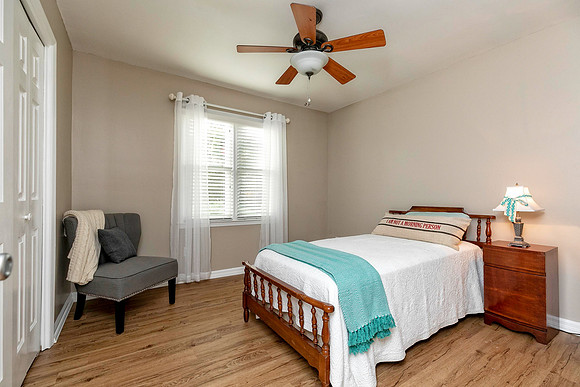Bedroom 2-1