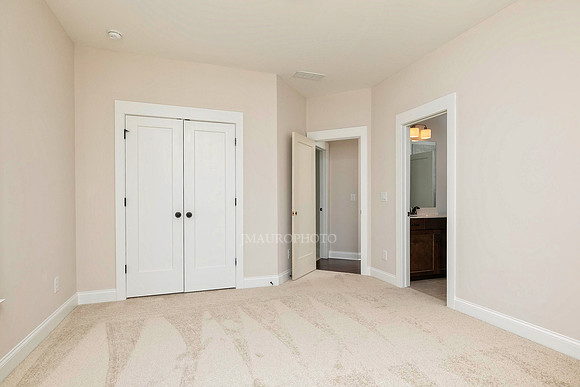 Bedroom 2-2