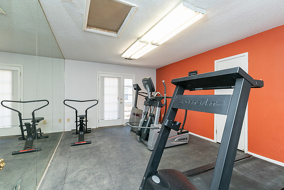 Clubhouse-Sales Office-7