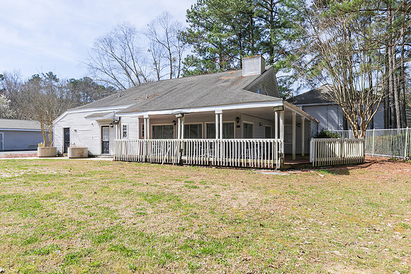 Clubhouse-Sales Office-11